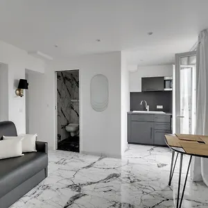 Le Bellevue 2*, Parijs Frankrijk
