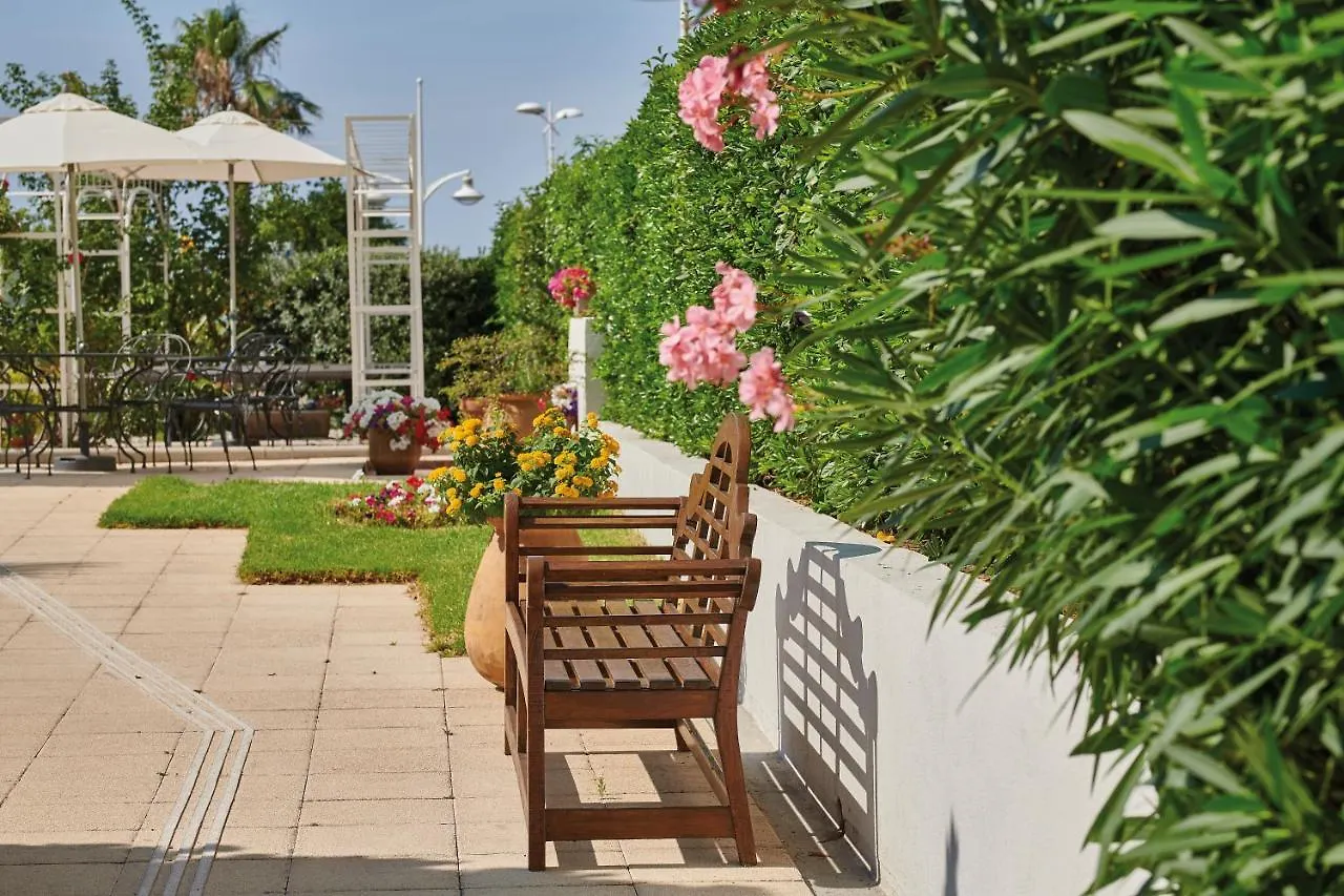 Aparthotel Residence Vacances Bleues Le Mediterranee